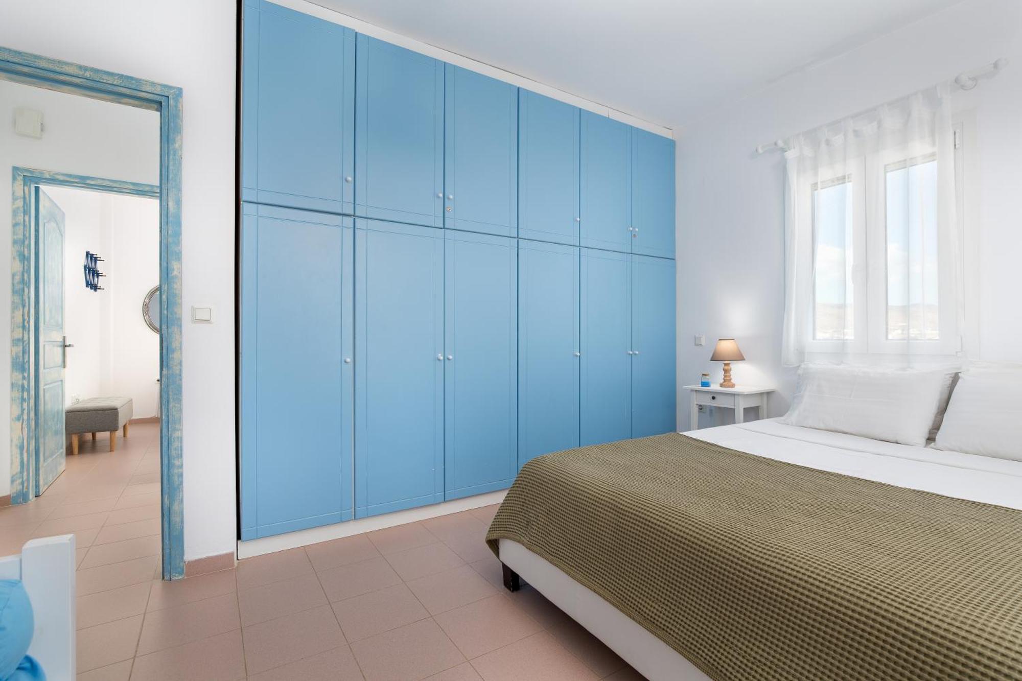 Chloe Home Piso Livadi Exterior photo